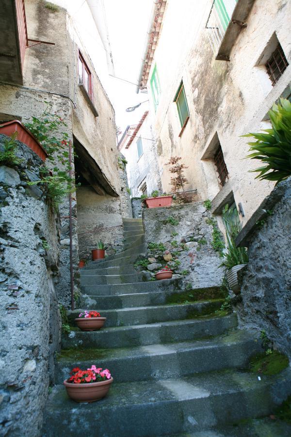 B&B Lo Straniero Rivello Buitenkant foto