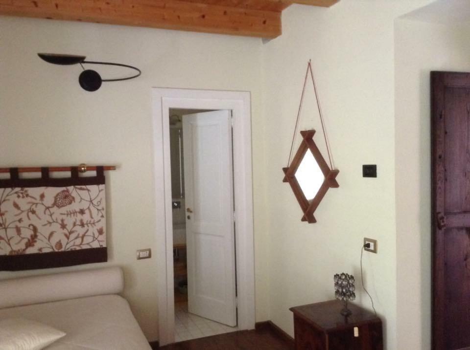 B&B Lo Straniero Rivello Buitenkant foto
